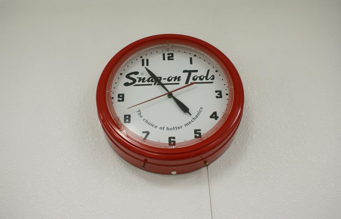 Snap-on Clock.jpg