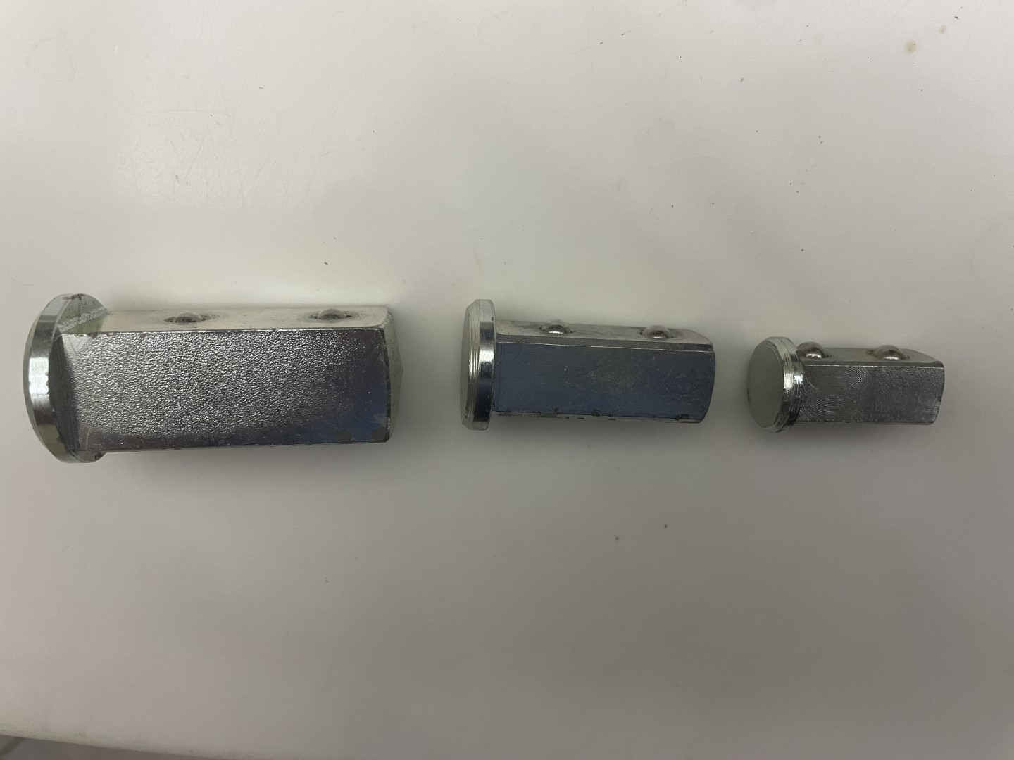 Snap On Plugs (1).JPG