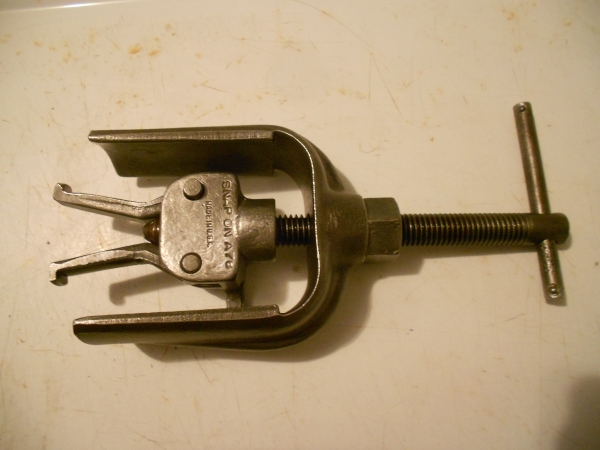 Snap-OnTool004_01_zps6f19a70f.jpg